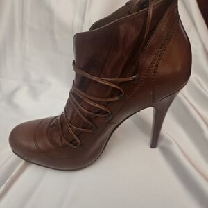ANDREA FENZI Brown Leather Heeled Boots
